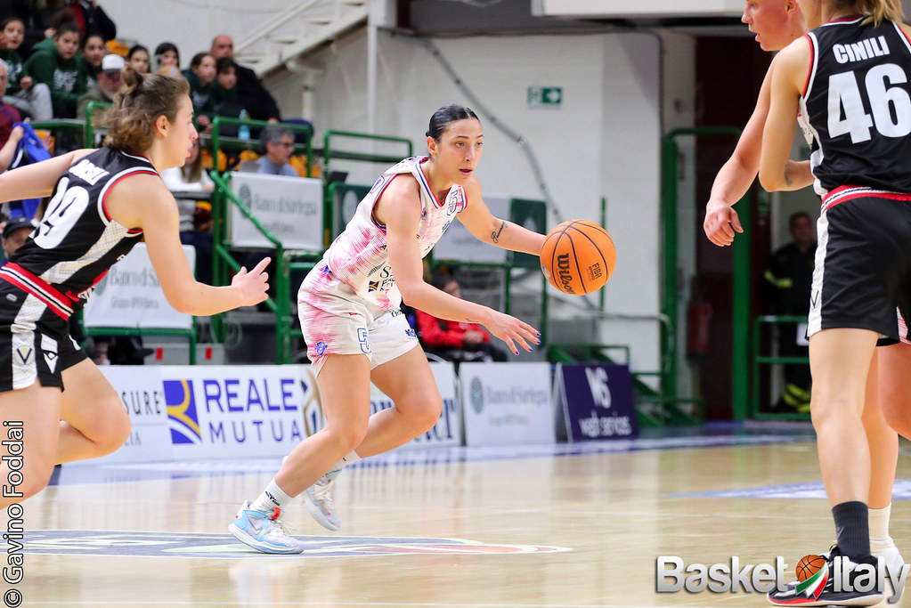 Deborah Carangelo, Dinamo Sassari Women | BasketItaly Puntoit | Flickr