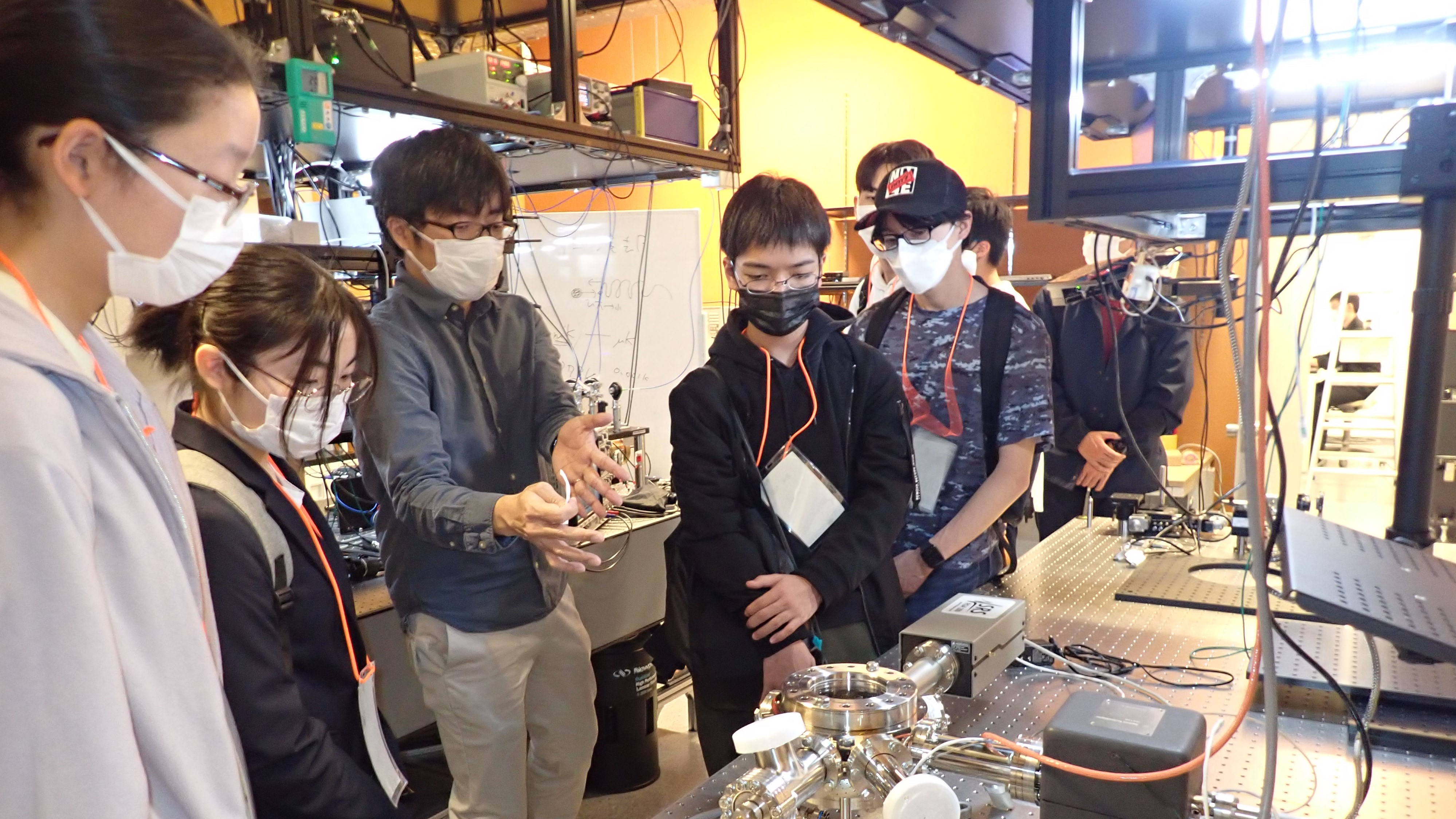 Matsue National College of Technology students visited OIST