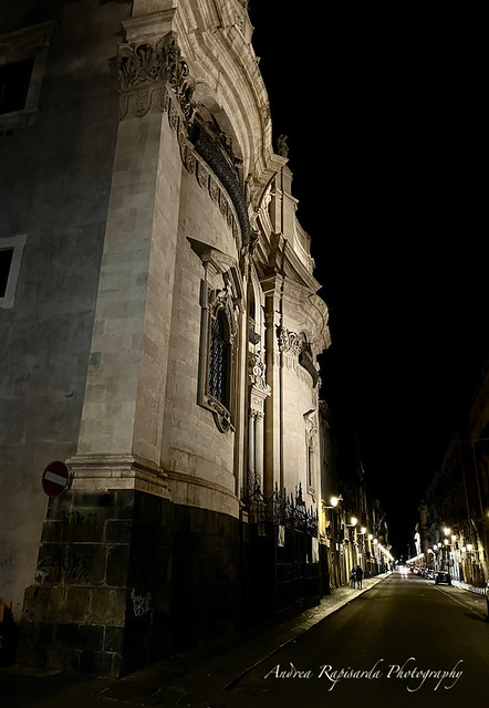 Walking in Catania by night