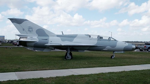 Mikoyan-Gurevich MiG-21U in Lakeland
