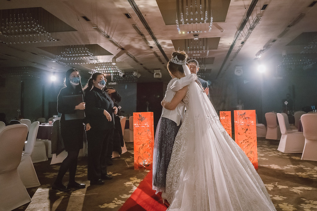 [婚禮攝影]鈞仁又慈 文定午宴@台北故宮晶華-最專業的團隊完成每場完美婚禮紀錄，拍的不只好更要快! #婚攝
