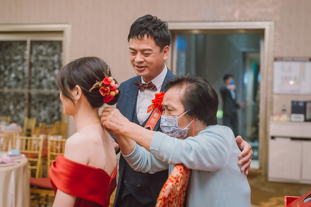 [婚禮攝影]秉宏惠珍 文定午宴@台北晶宴-最專業的團隊完成每場完美婚禮紀錄，拍的不只好更要快! #婚禮紀錄