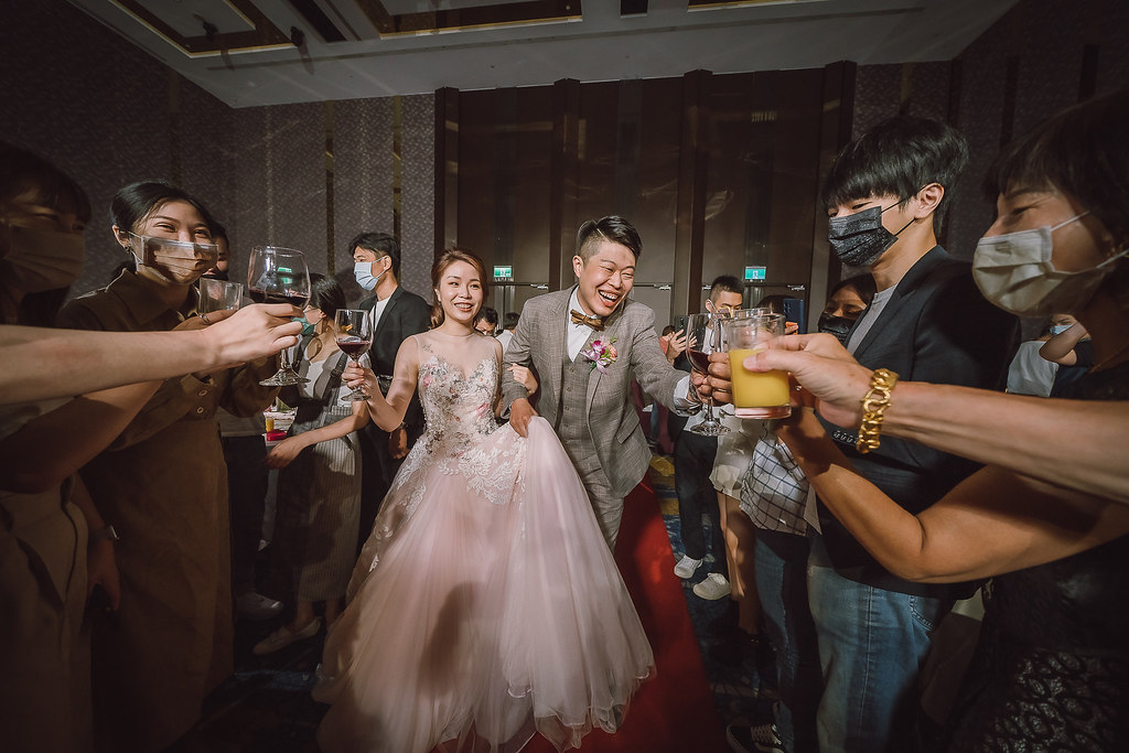 [婚禮攝影]修豪柏吟 文定迎娶午宴@板橋希爾頓-最專業的團隊完成每場完美婚禮紀錄，拍的不只好更要快! #婚攝