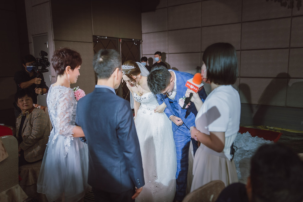 [婚禮攝影]昀達勝筑 迎娶午宴@ 台南雅悅-最專業的團隊完成每場完美婚禮紀錄，拍的不只好更要快! #婚攝作品