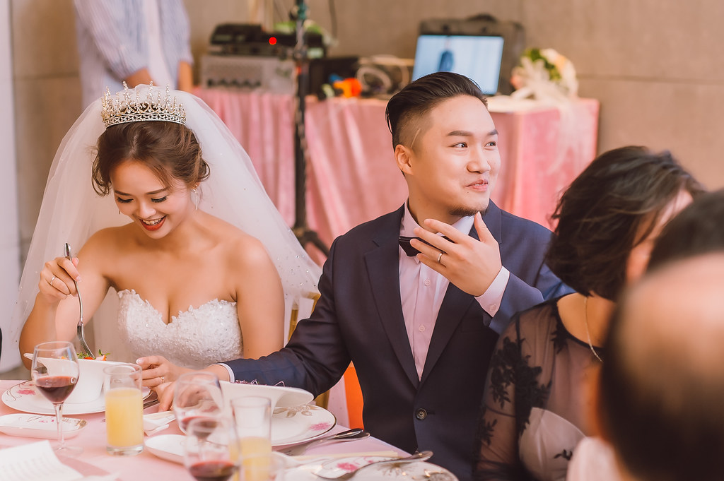 [婚禮攝影]培源于萱 婚禮@台北青青食尚花園會館-最專業的團隊完成每場完美婚禮紀錄，拍的不只好更要快! #婚禮攝影