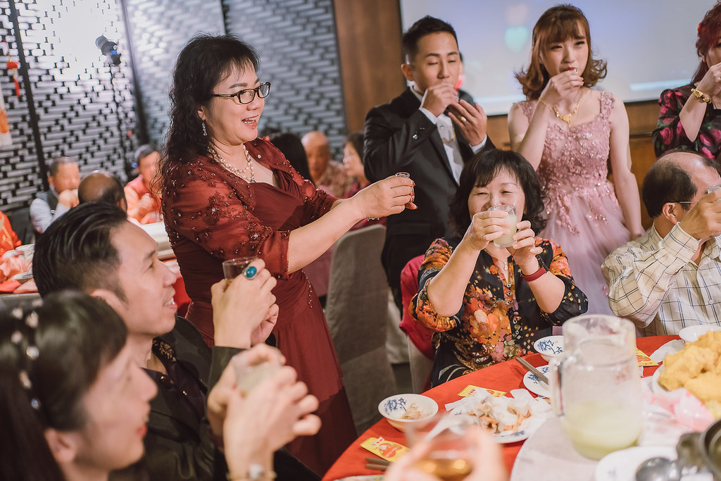 [婚禮攝影]凱涵佳玲 早儀式午宴@宜蘭渡小月-最專業的團隊完成每場完美婚禮紀錄，拍的不只好更要快! #婚禮拍立得