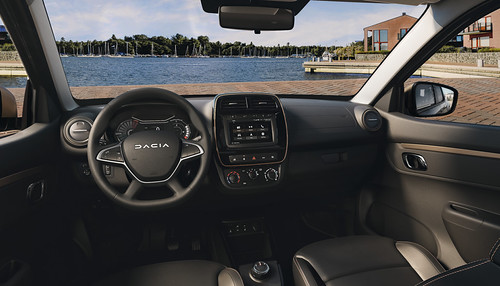 Dacia Spring vê florescer novidades
