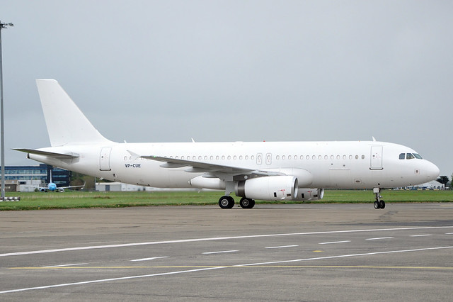 VP-CUE   A320-232