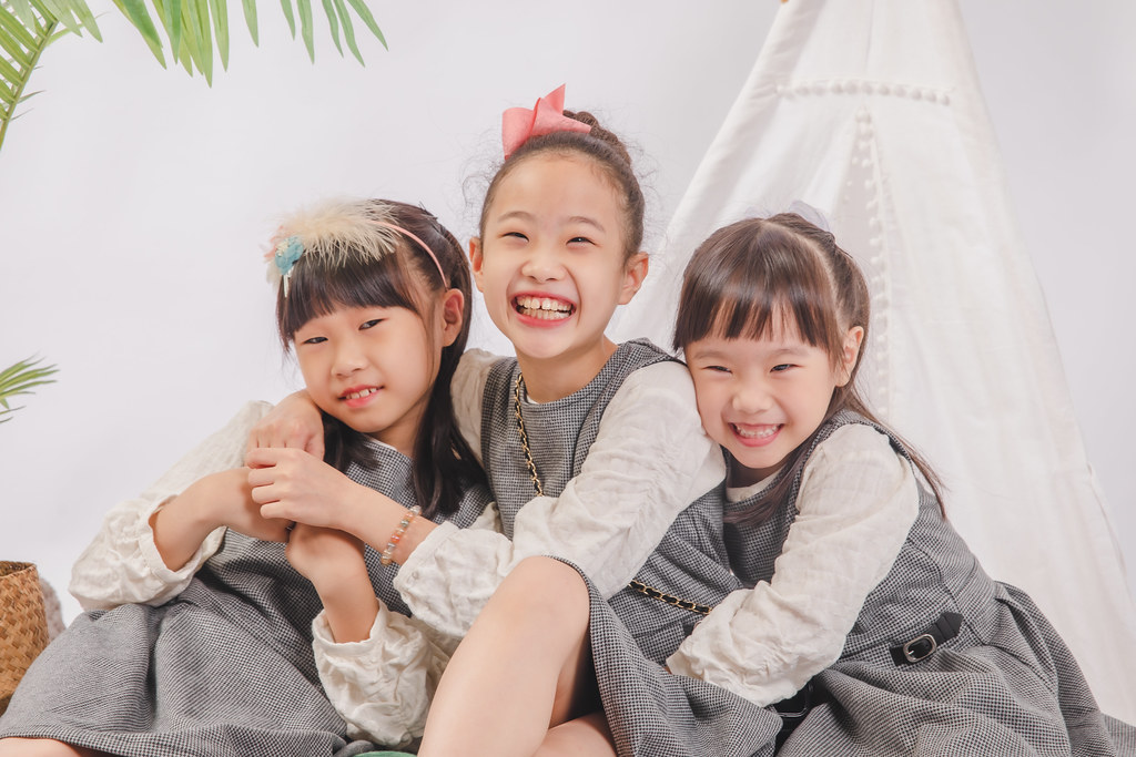 [親子寫真]陳律均 兒童拍攝@迪司陽光攝影棚-最專業的團隊完成全家福照，拍出有溫度的照片! #
