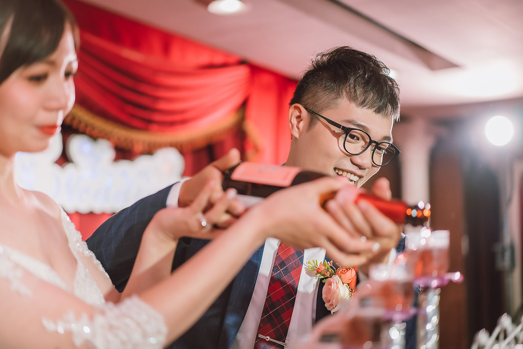 [婚禮攝影]聖琮郁凰 儀式午宴@彰化藏鮮閣-最專業的團隊完成每場完美婚禮紀錄，拍的不只好更要快! #婚禮紀錄