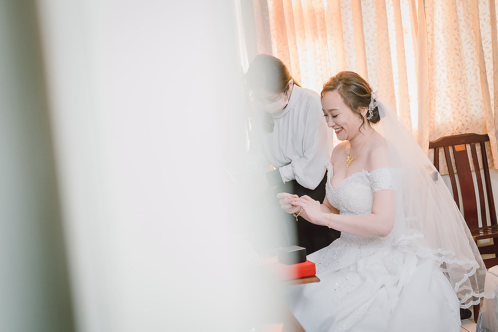 [婚禮攝影]耿郡惠瑄 迎娶午宴@員林全國麗園-最專業的團隊完成每場完美婚禮紀錄，拍的不只好更要快! #婚禮拍立得