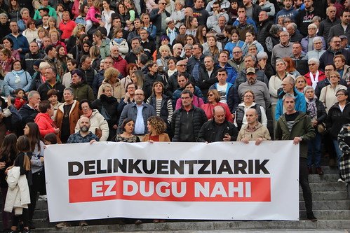 Delinkuentziaren aurkako manifestazioa, Mutrikun (2023)