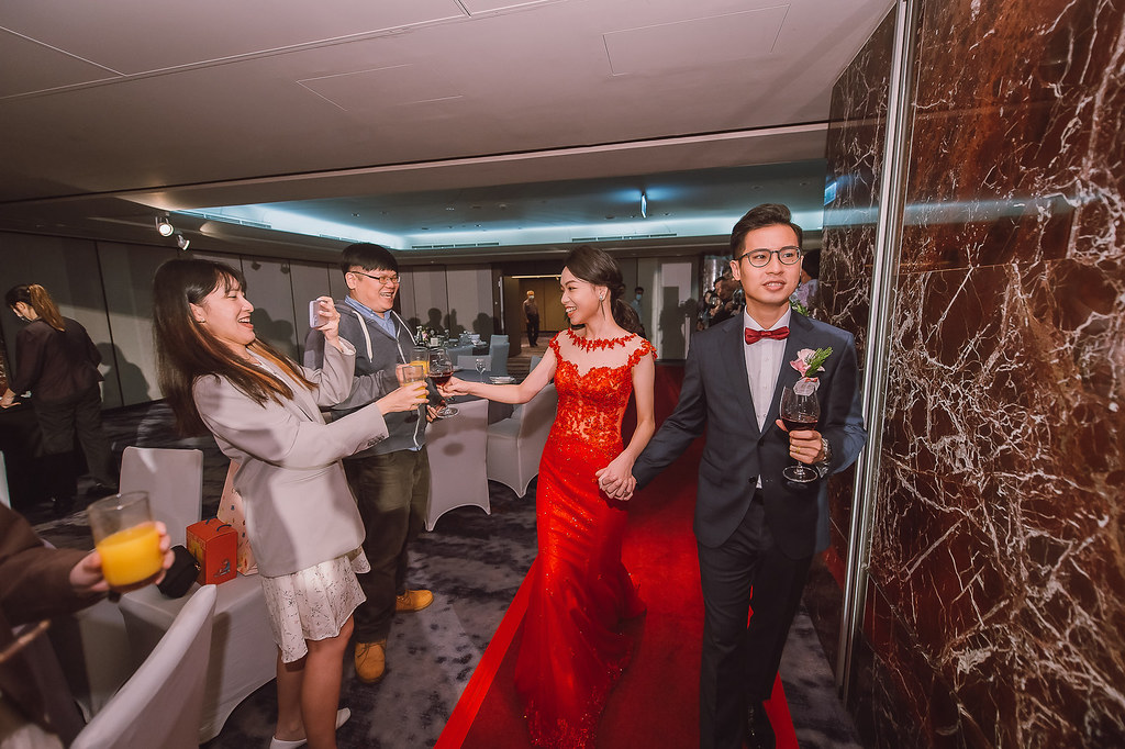 [婚禮攝影]獻毅宣蓉 午宴@台北喜來登飯店-最專業的團隊完成每場完美婚禮紀錄，拍的不只好更要快! #即拍即印