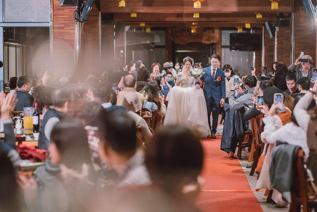 [婚禮攝影]俊霖秀宇 文定迎娶晚宴@ 宜蘭山多利飯店-最專業的團隊完成每場完美婚禮紀錄，拍的不只好更要快! #即拍即印