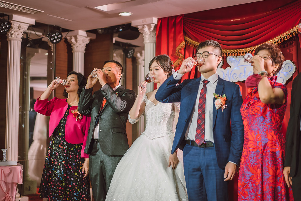 [婚禮攝影]聖琮郁凰 儀式午宴@彰化藏鮮閣-最專業的團隊完成每場完美婚禮紀錄，拍的不只好更要快! #婚禮拍立得