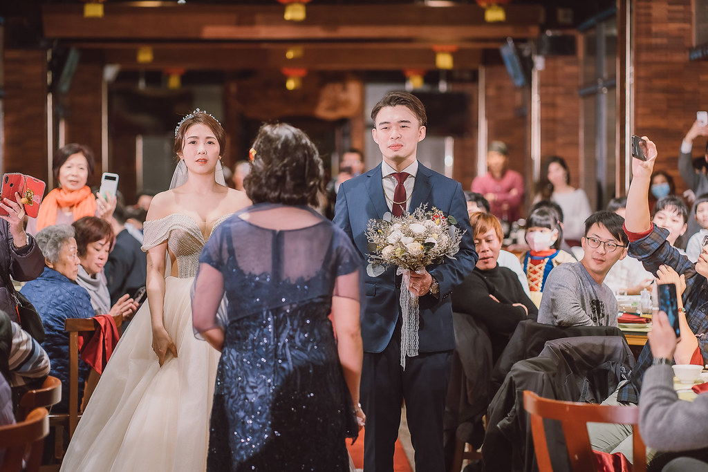 [婚禮攝影]俊霖秀宇 文定迎娶晚宴@ 宜蘭山多利飯店-最專業的團隊完成每場完美婚禮紀錄，拍的不只好更要快! #婚禮拍立得