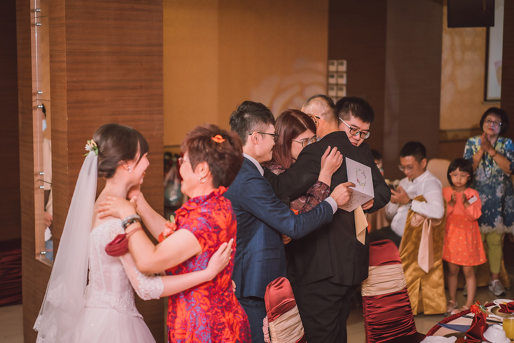 [婚禮攝影]聖琮郁凰 儀式午宴@彰化藏鮮閣-最專業的團隊完成每場完美婚禮紀錄，拍的不只好更要快! #婚攝