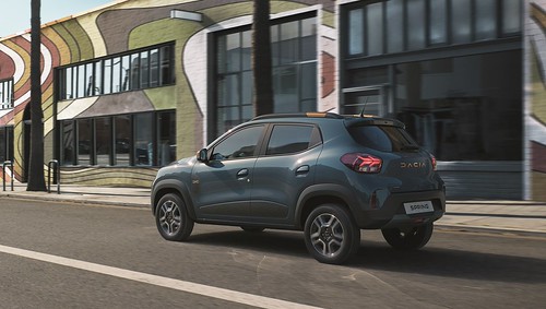 Dacia Spring vê florescer novidades