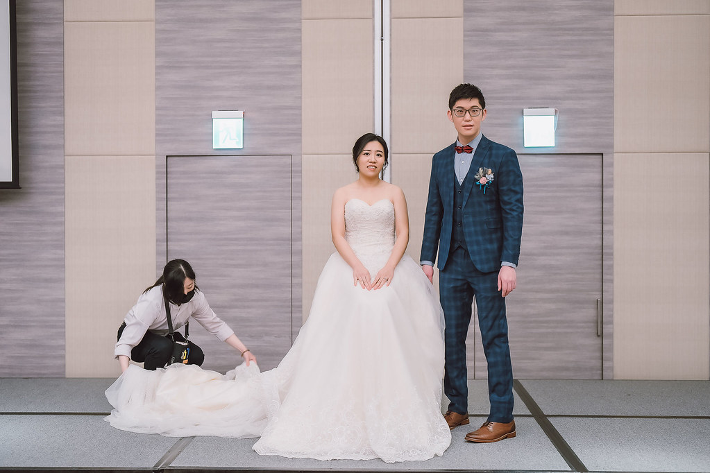 [婚禮攝影]羽萱邑安 午宴@台北將捷金鬱金香酒店-最專業的團隊完成每場完美婚禮紀錄，拍的不只好更要快! #婚攝