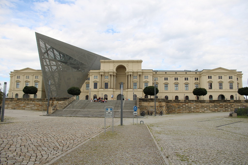 MHM - Militärhistorisches Museum der Bundeswehr in Dresden: Ehemaliges Arsenalhauptgebäude der Albertstadt