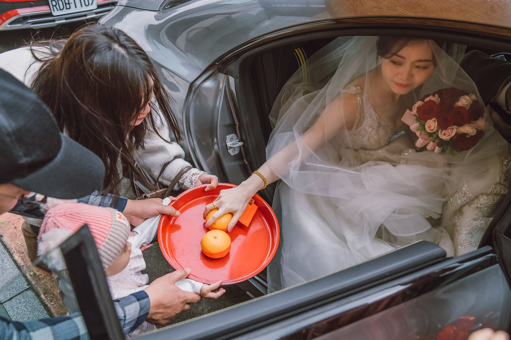 [婚禮攝影]國凍怡君 早儀午宴@新店豪鼎-最專業的團隊完成每場完美婚禮紀錄，拍的不只好更要快! #台北婚攝