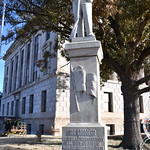 Wilbarger County Confederate Monument (Vernon, Texas) Historic 1916 Civil War Monument in front of the Wilbarger County Courthouse in Vernon, Texas.  