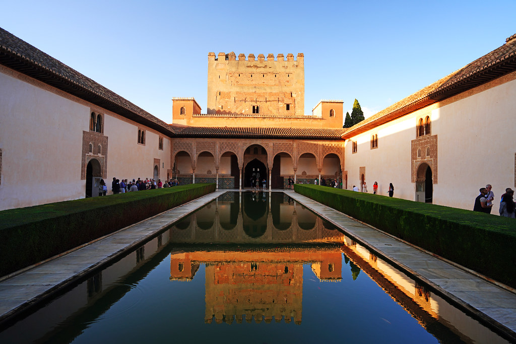 Patio de Comares, Alhambra