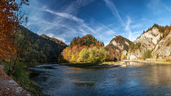 Autumn on the Dunajec River - Pieniny Mountains  (由  tomaszpluta1