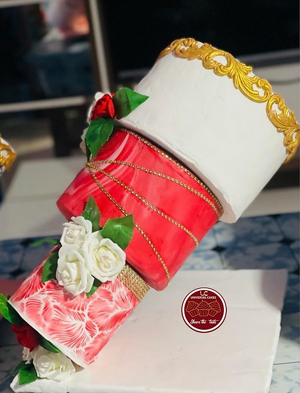 Anti Gravity Wedding Cake by Maxwell Chirwa of Lets Bake with Sir Cakes