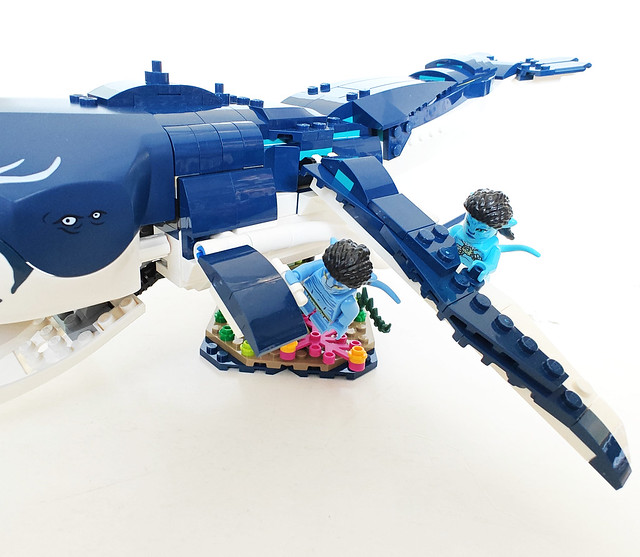 LEGO Avatar: The Way of Water Payakan the Tulkun & Crabsuit (75579)