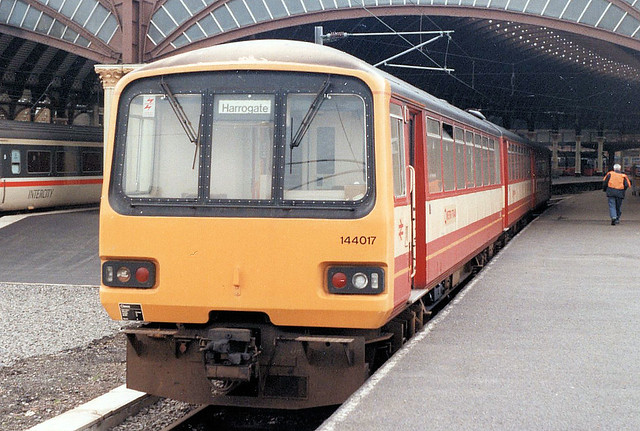 02813 144017 York Station 23.04.1989