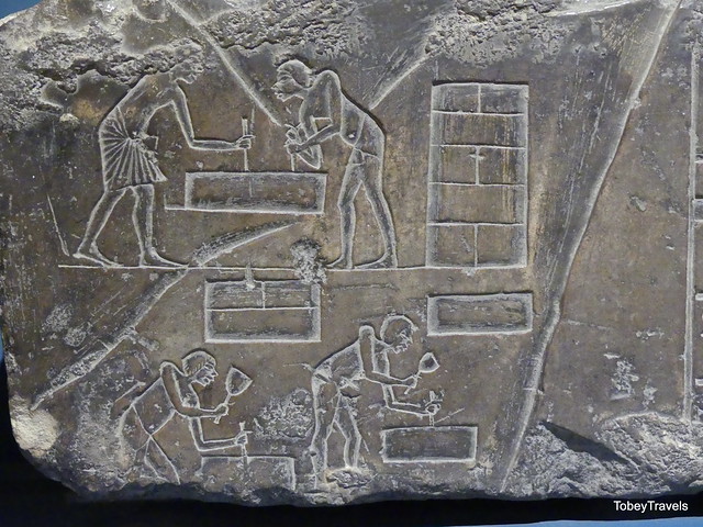 Talatat Block, Stoneworkers, from Aten Temple, Amarna, Mallawi Museum  (1)