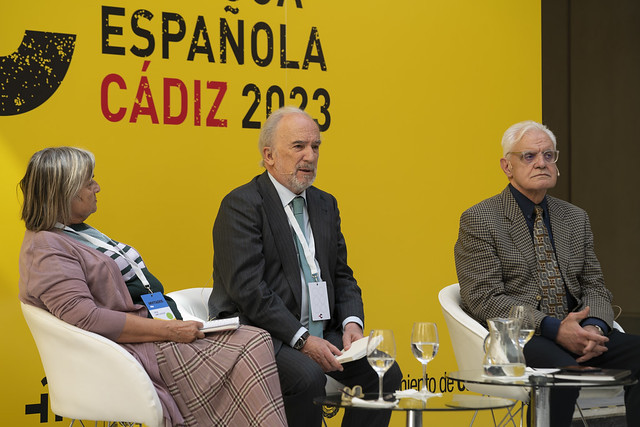 Teresa Cabré, Santiago Muñoz Machado y Víctor Freixanes