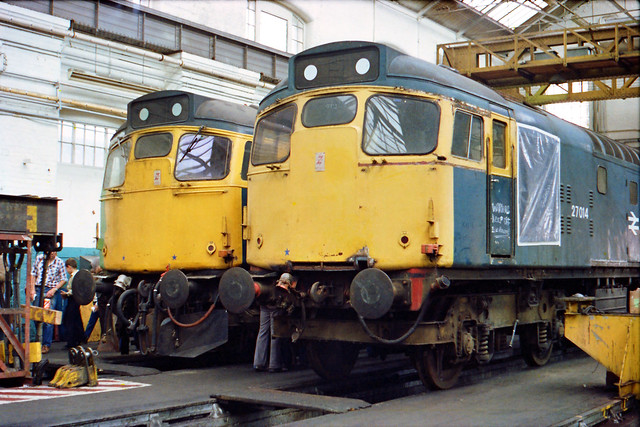 174- 27014 & 27041 Derby Works 04.09.1982