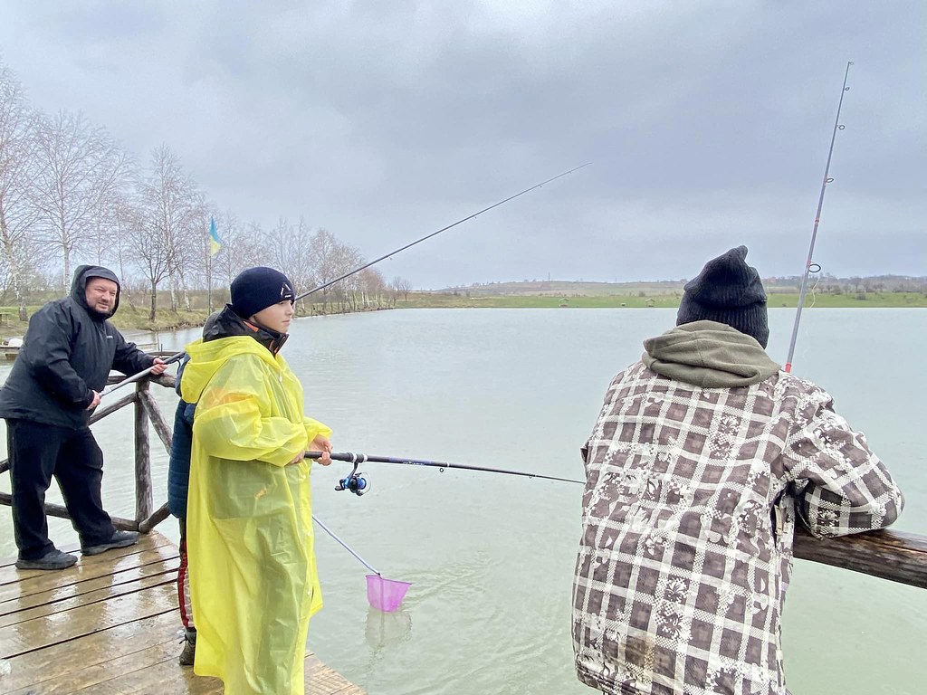 Ucrania - Pesca con los monaguillos