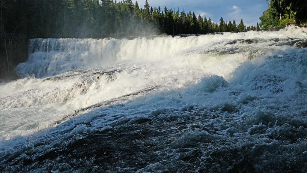 Dawson Falls, Wells Gray Provincial Park, BC, Canada