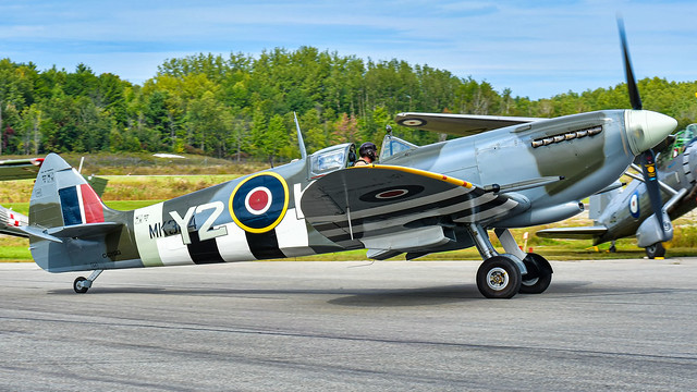 1945 Spitfire Mk IX C-GYQQ