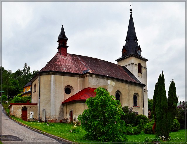 Kirche St. Johannes Nepomuk in Freiheit an der Aupa