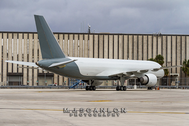VP-BCX Longtail Aviation | Boeing 757-222(PCF) | Miami International Airport