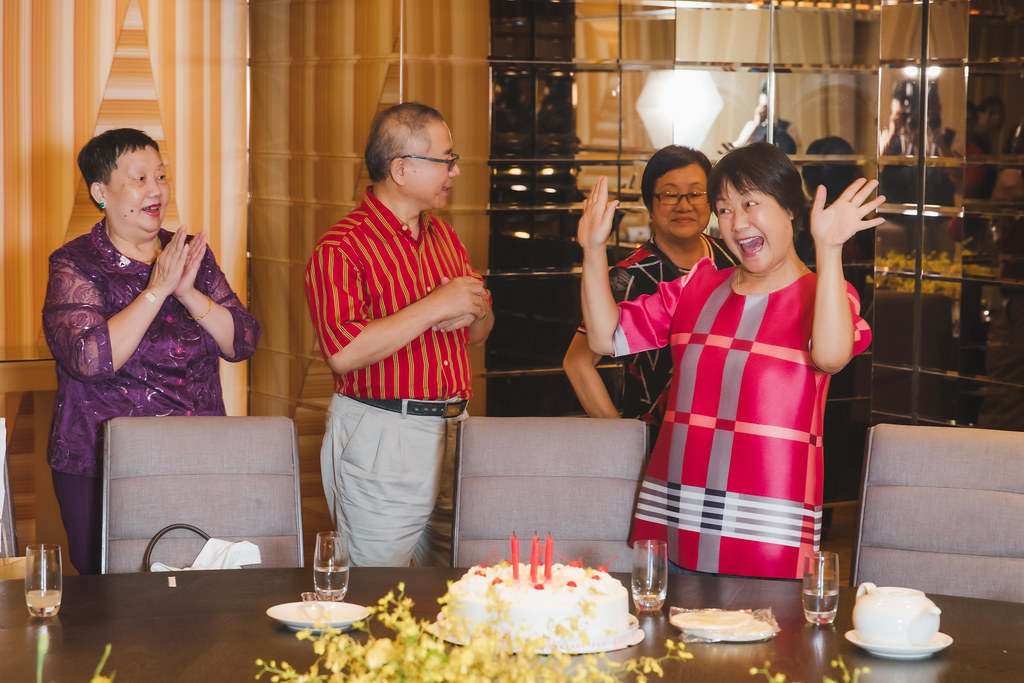 [親子寫真] 洪玉如 生日派對拍攝@迪司陽光攝影棚-最專業的團隊完成全家福照，拍出有溫度的照片! #全家福照