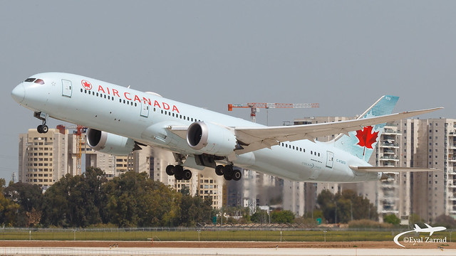 TLV - Air Canada Boeing 787-9 C-FGEO