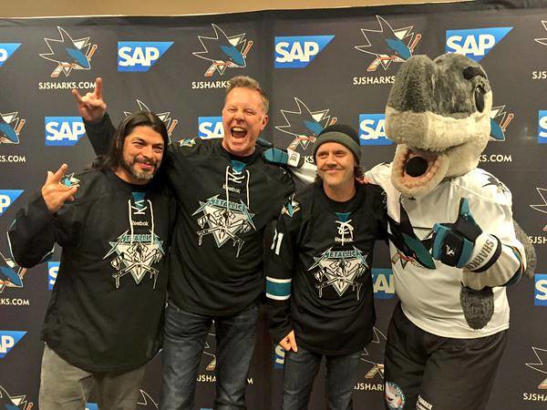 «Ніч Металіки з Сан-Хосе Шаркс» («Metallica Night with the San Jose Sharks»)