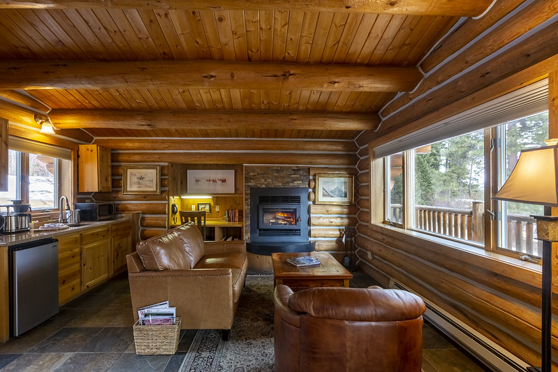 Big Sky cabin by Pam Voth Photography_A9A3250-HDR