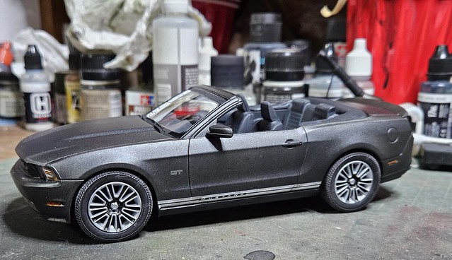 1/25th scale FORD MUSTANG GT (REVELL KIT) Built inspired by the movie Omega Man.