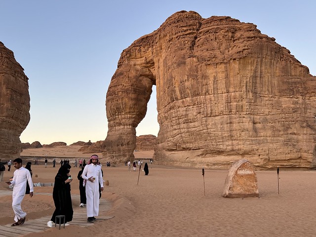 The Elephant Rock en Al Ula es uno de los principales destinos turísticos que se conocen al viajar a Arabia Saudí
