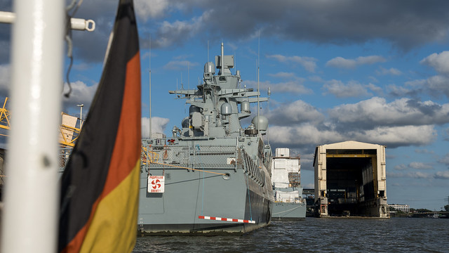 Hamburg ´22 | Marineschiffe bei Blohm und Voss