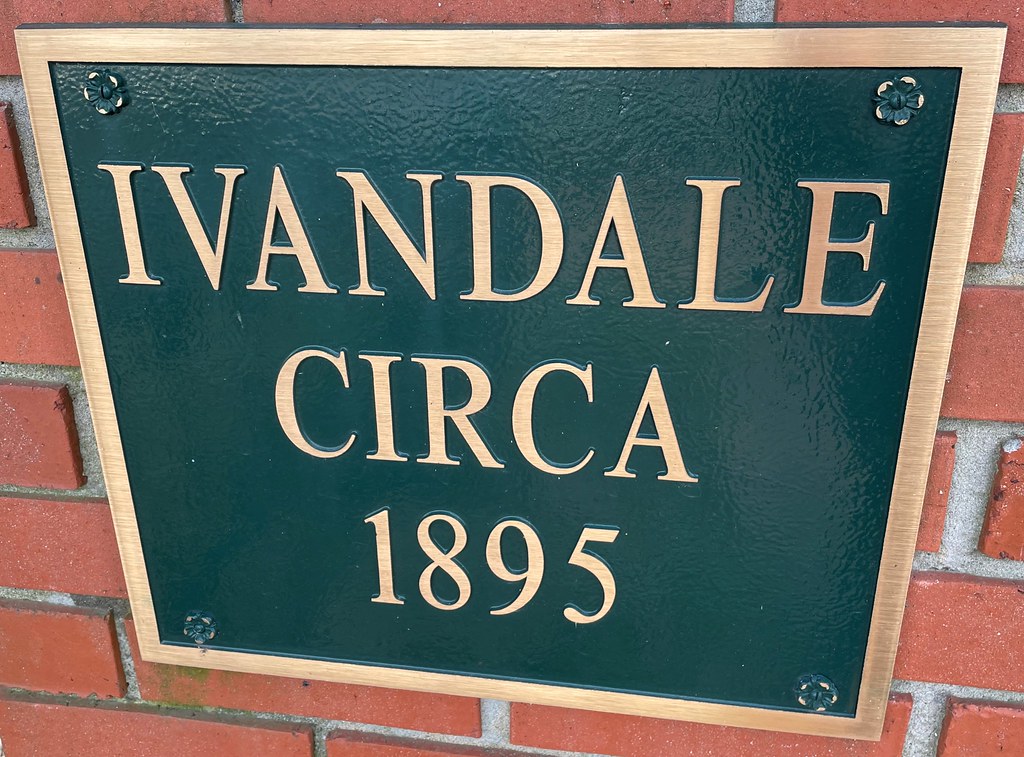 Ivandale Ivandale Plaque (Martin, Tennessee) | Located at 115 North M… | Flickr