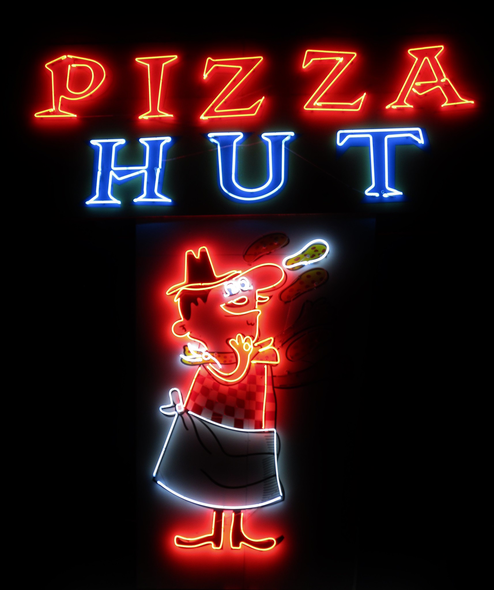 Pizza Hut – 4250 Fredericksburg Road, San Antonio, Texas U.S.A. – February 5, 2023