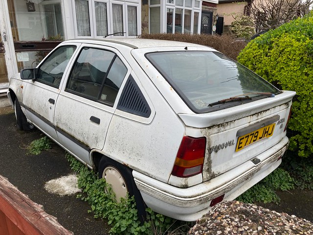 1988 Vauxhall Astra 1.6GL Automatic