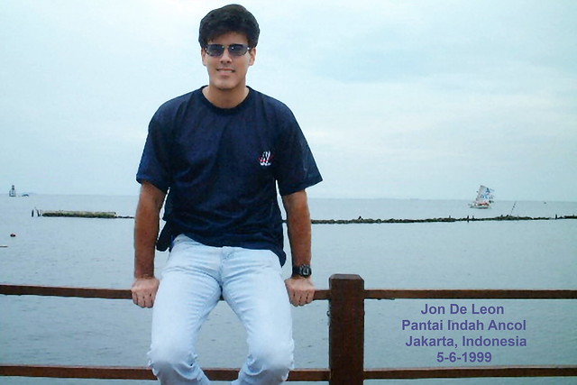 Jon-De-Leon-Pantai-Indah-Ancol-Jakarta-Indonesia-5-6-1999